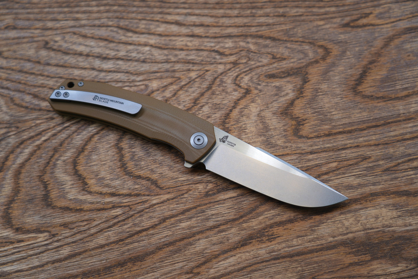 Cuchillo plegable táctico Harpoon G10 de North Mountain Blade