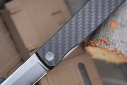 KAIKEN 2502-CF 3K Carbon Fiber +Black G10 Classic Japanese style tactical folding knife