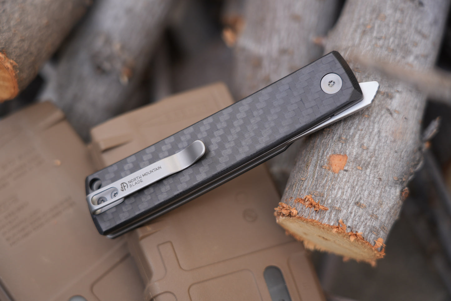 The KAIKEN 3K Carbon Fiber +Black G10