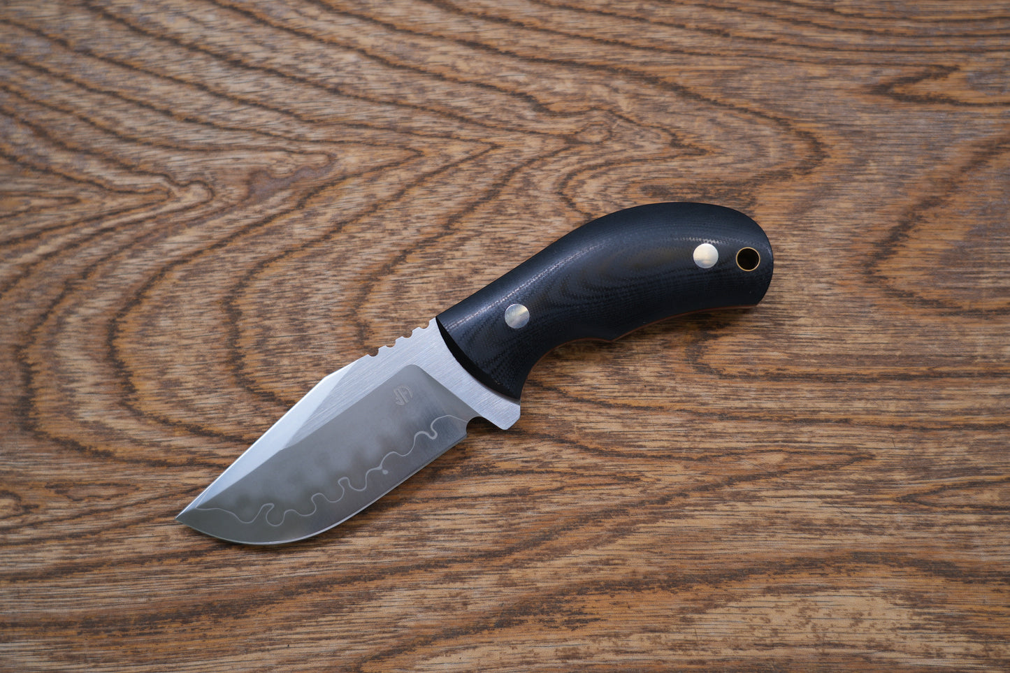 The KAIKEN Silver Carbon Fiber +Red G10