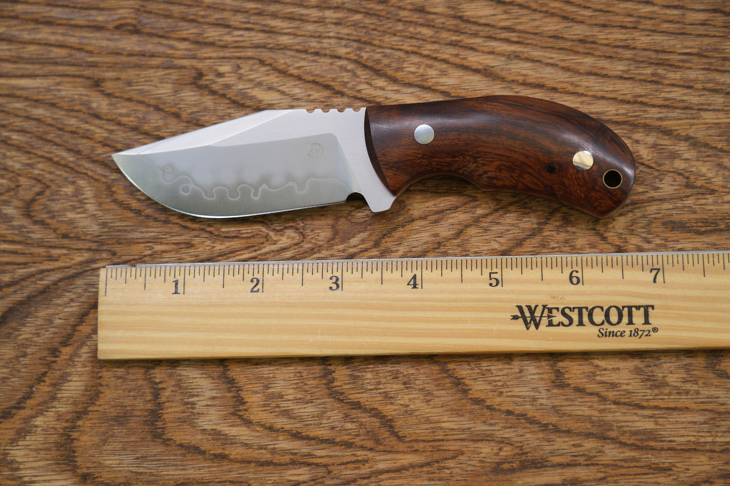 North Mountain Raccoon Skinner Hunting Knife Desert Ironwood SLD-Magic