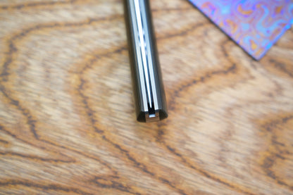 【Lanny】Handcrafted Pocket Knife – M390 Hand-Satin Blade, Ceramic Carbon Fiber Handle, Non-Locking