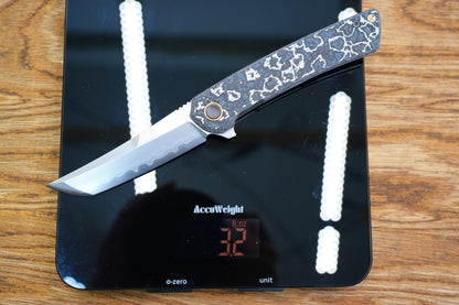 【Zero】2507-WHCF Tanto Blade White Ceramic Carbon Fiber Ti Handle&Clip Smooth Flippers