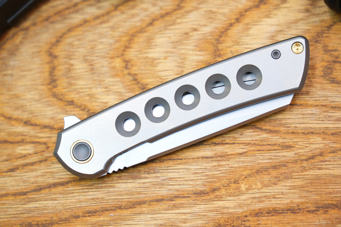 【Echo】2506-Hole Sheepsfoot Blade Ti Hole Handle&Clip Smooth Flippers
