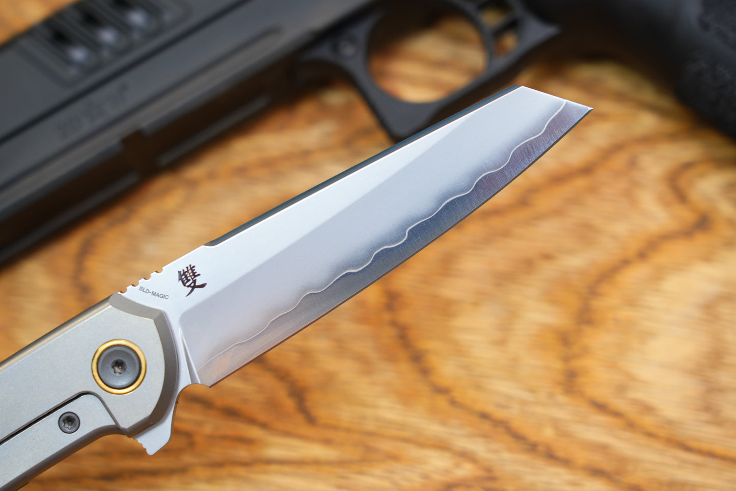 【Echo】2506-WHCF Sheepsfoot Blade White Ceramic Carbon Fiber Ti Handle&Clip Smooth Flippers