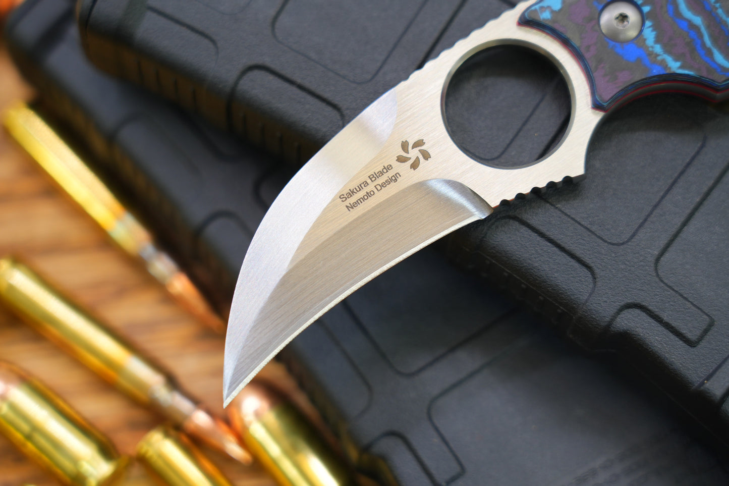 NorthMountainBlade Falcon Sakura Nemoto Design ZDP-189 Claw Knife Ceramic Carbon Fiber