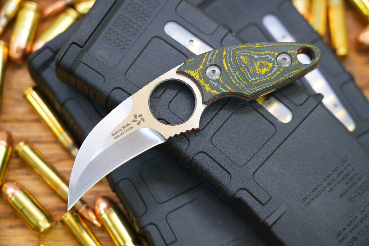 NorthMountainBlade Falcon Sakura Nemoto Design ZDP-189 Claw Knife Ceramic Carbon Fiber