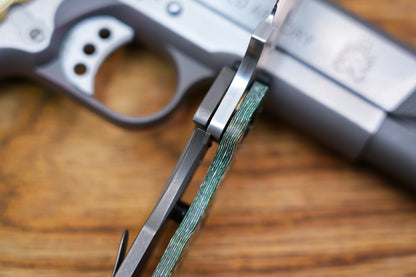 BBNM 2521-GRCF Bowie Arctic Green&White Ceramic Carbon Fiber