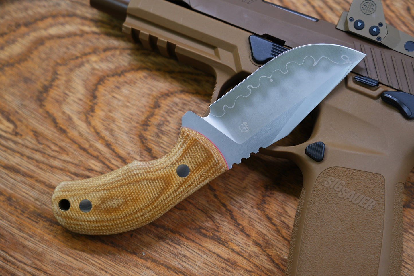 North Mountain Raccoon Skinner Hunting Knife Micarta Handel SLD-Magic