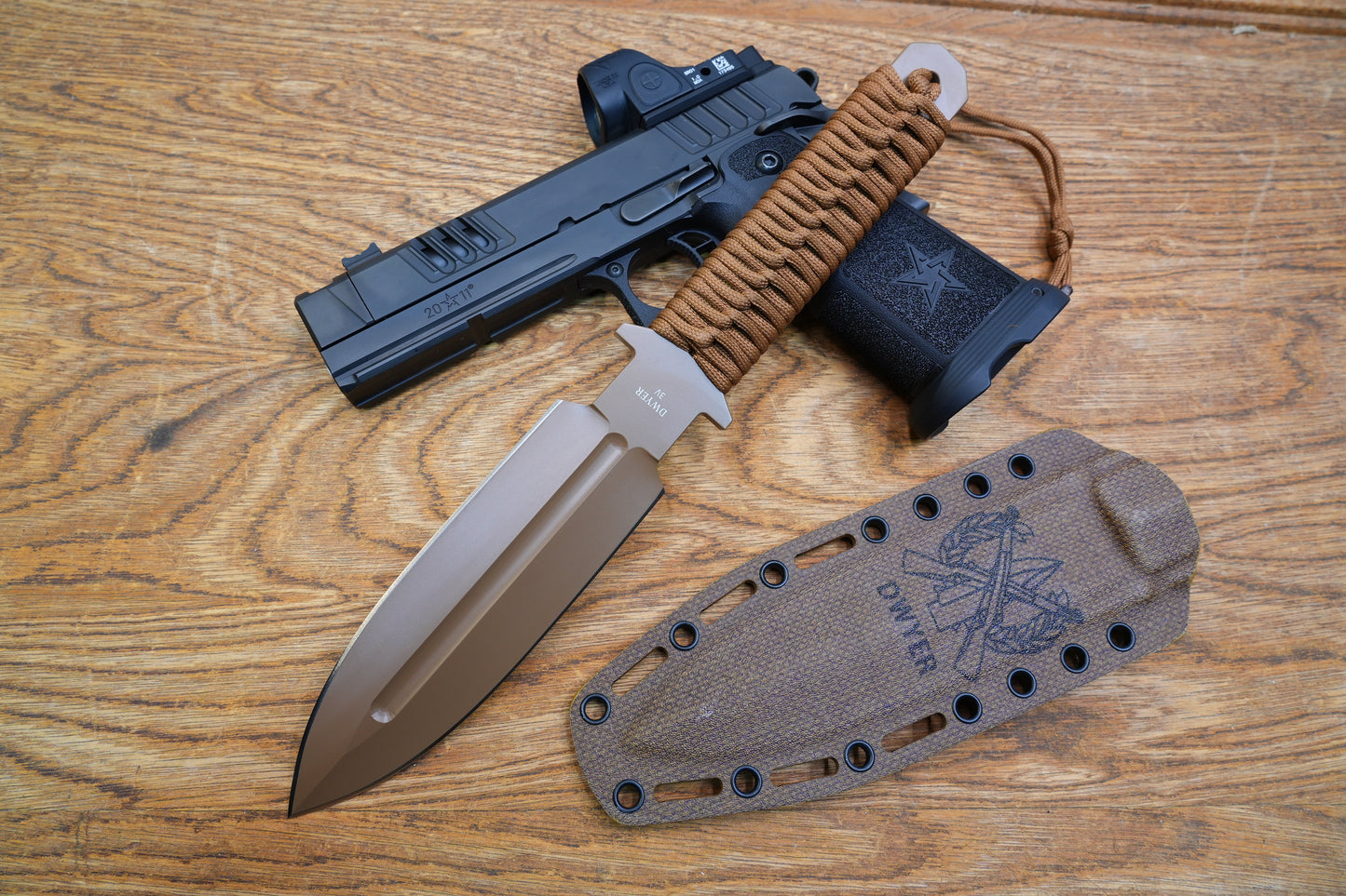 JW Brown 3V heavy-duty double-edged tactical knife