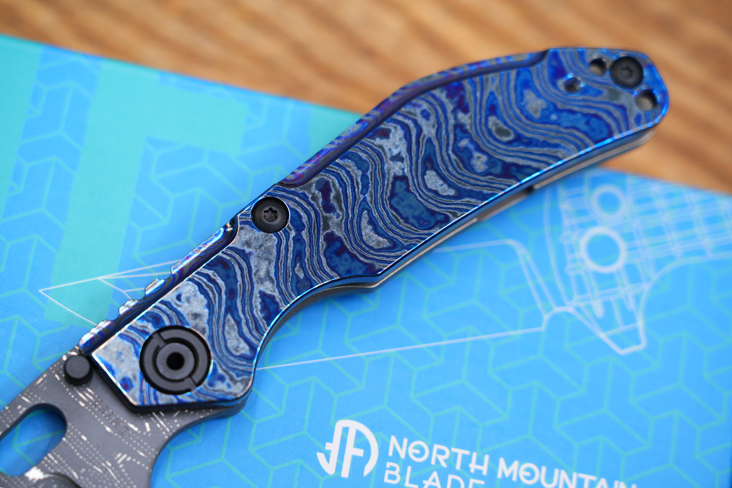 BBNM VegasForge AMERICAN MADE DAMASCUS STEEL Zirconium alloy Damascus