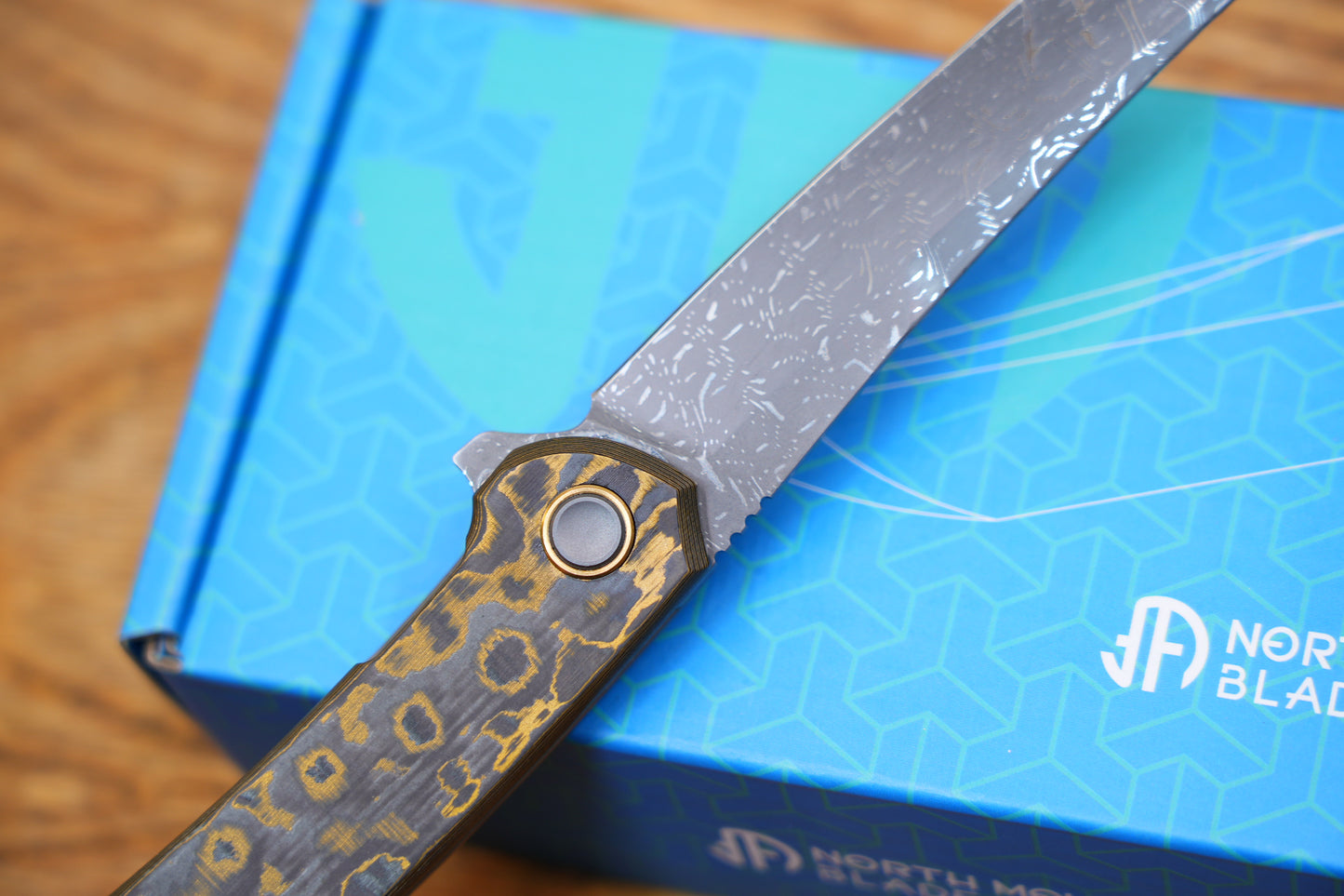 VegasForge AMERICAN MADE DAMASCUS STEEL