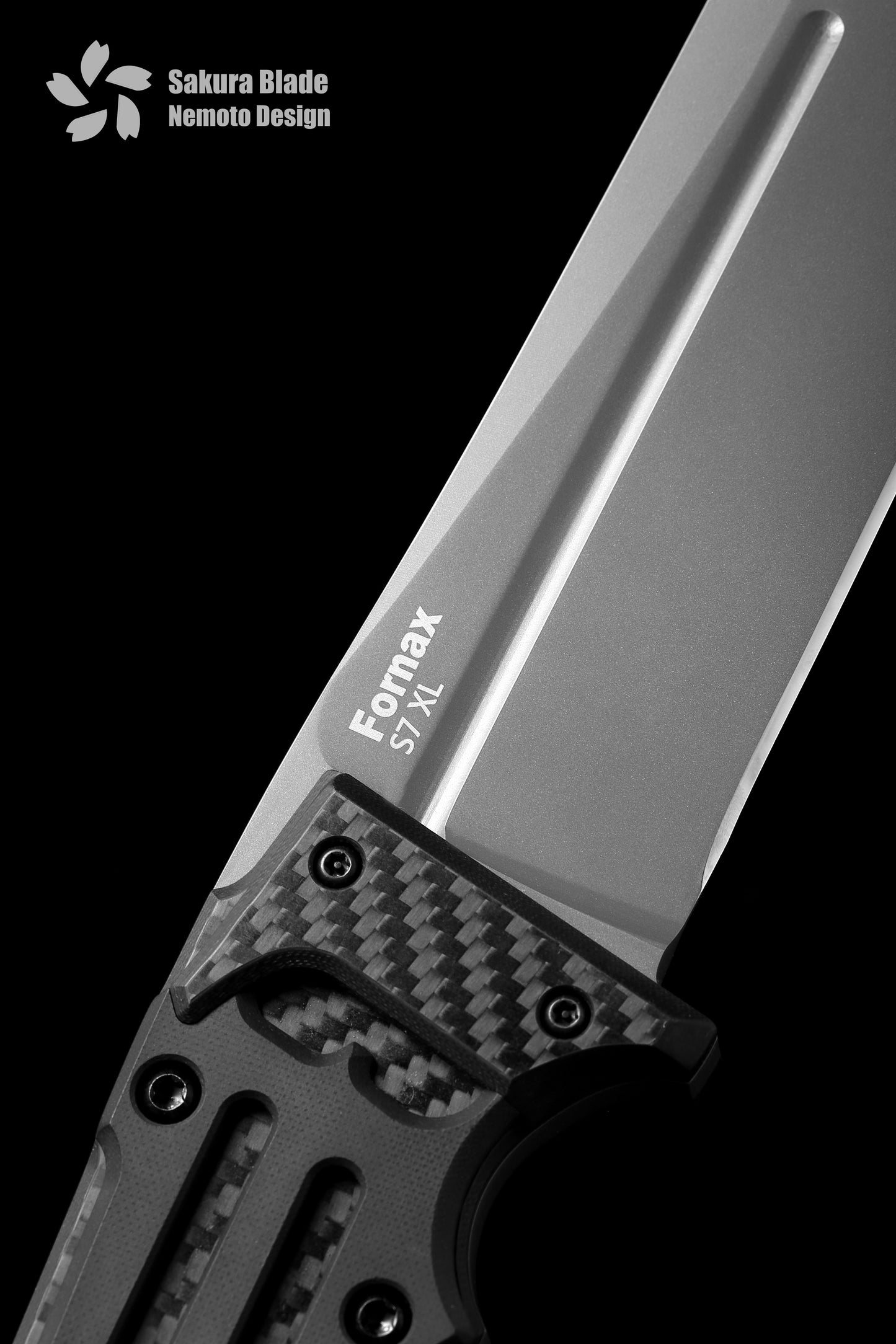 Cuchillo táctico XL con diseño de Nemoto y hoja Katana Sakura