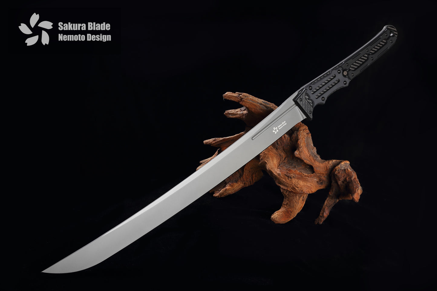 Cuchillo táctico XL con diseño de Nemoto y hoja Katana Sakura